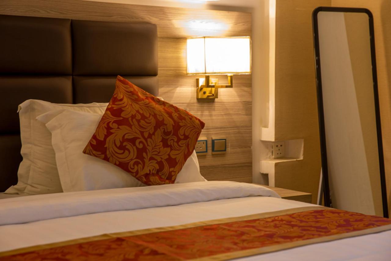 Hikayet Abeer Hotel Apartment 吉达 外观 照片